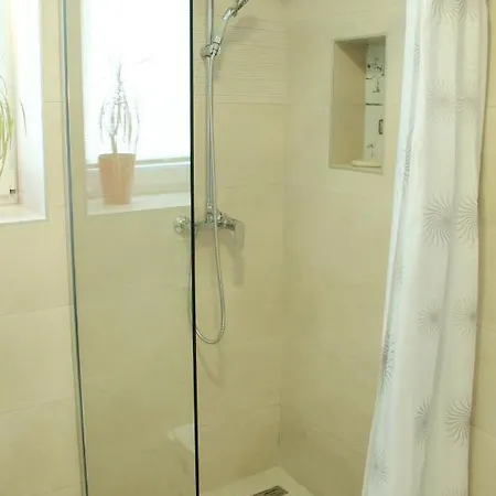 I Smrikve Апартаменти *