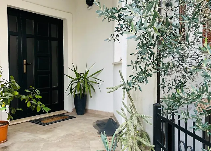 I Smrikve 아파트 풀라